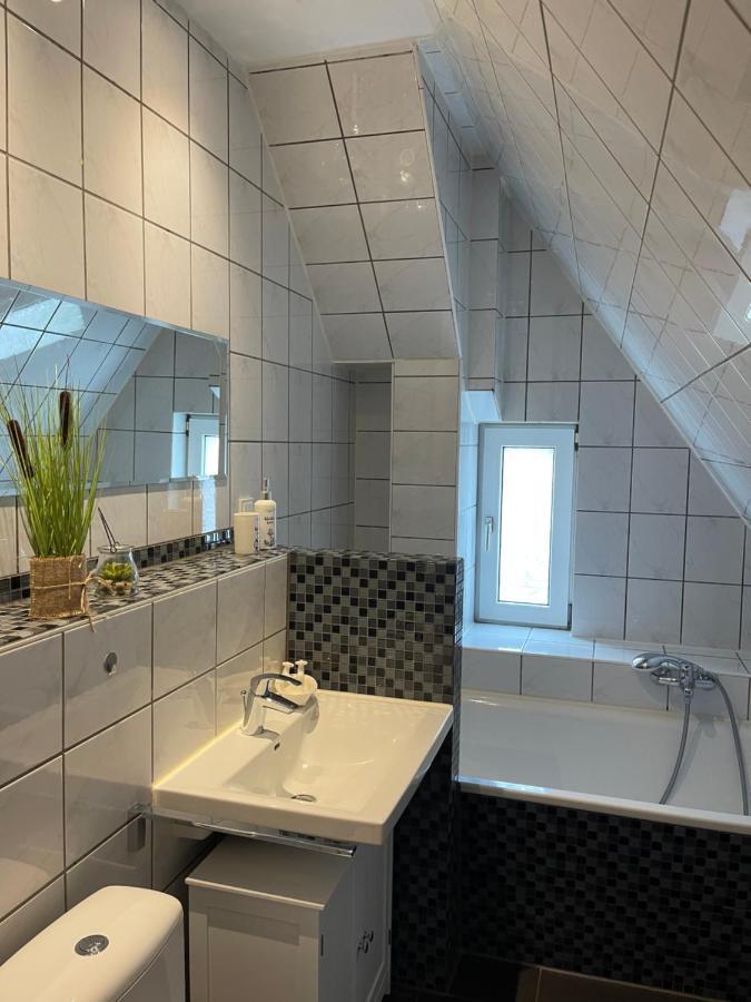 Luxury Apartment Amina Siedlung Schonwalde Exterior foto